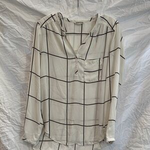 Women's White and Black Grid Pattern Top